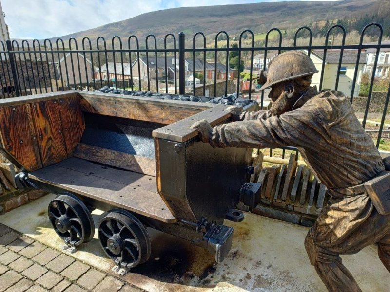Berwyn Park and Miners’ Memorial in Nantymoel
