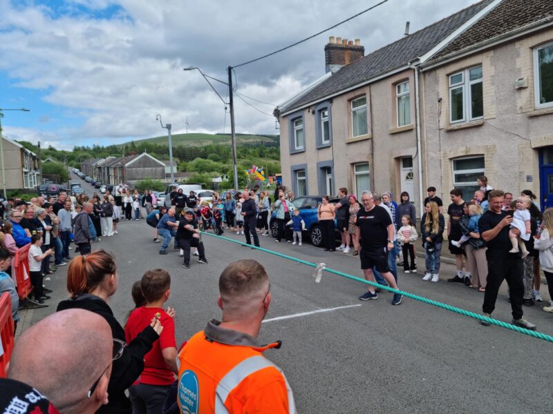 Blaenllynfi Hotel Caerau Fun Day