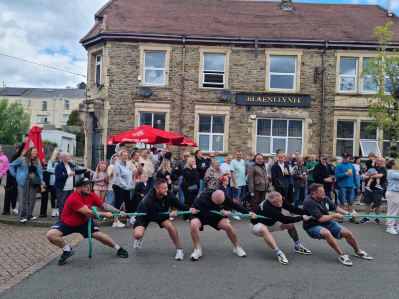 Blaenllynfi Hotel Caerau Fun Day